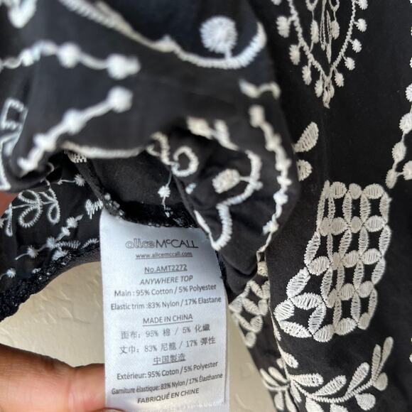 Alice McCall Top Anywhere Black White Embroidered Off the Shoulder Crop Top Sz 6 - Picture 7 of 8